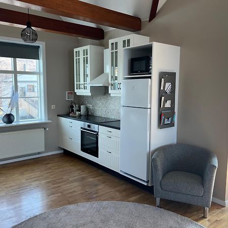 Ferienwohnung Bjarnabuth Húsavík Exterior foto